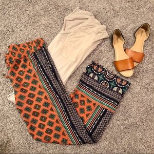 Lucy & Laurel Drawstring Patterned Pant